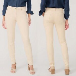 J McLaughlin Size 6 Cream Lexi Slim Leg Jeans